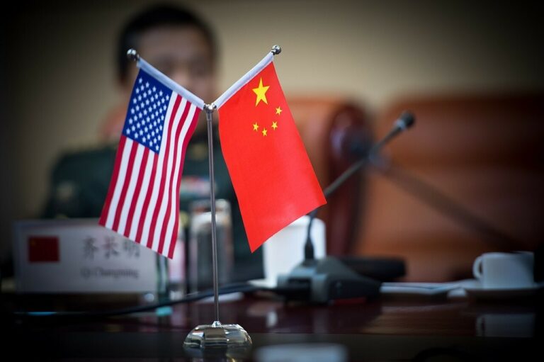 Elecciones de Estados Unidos y freno al avance de China: cómo invertir en el mercado internacional